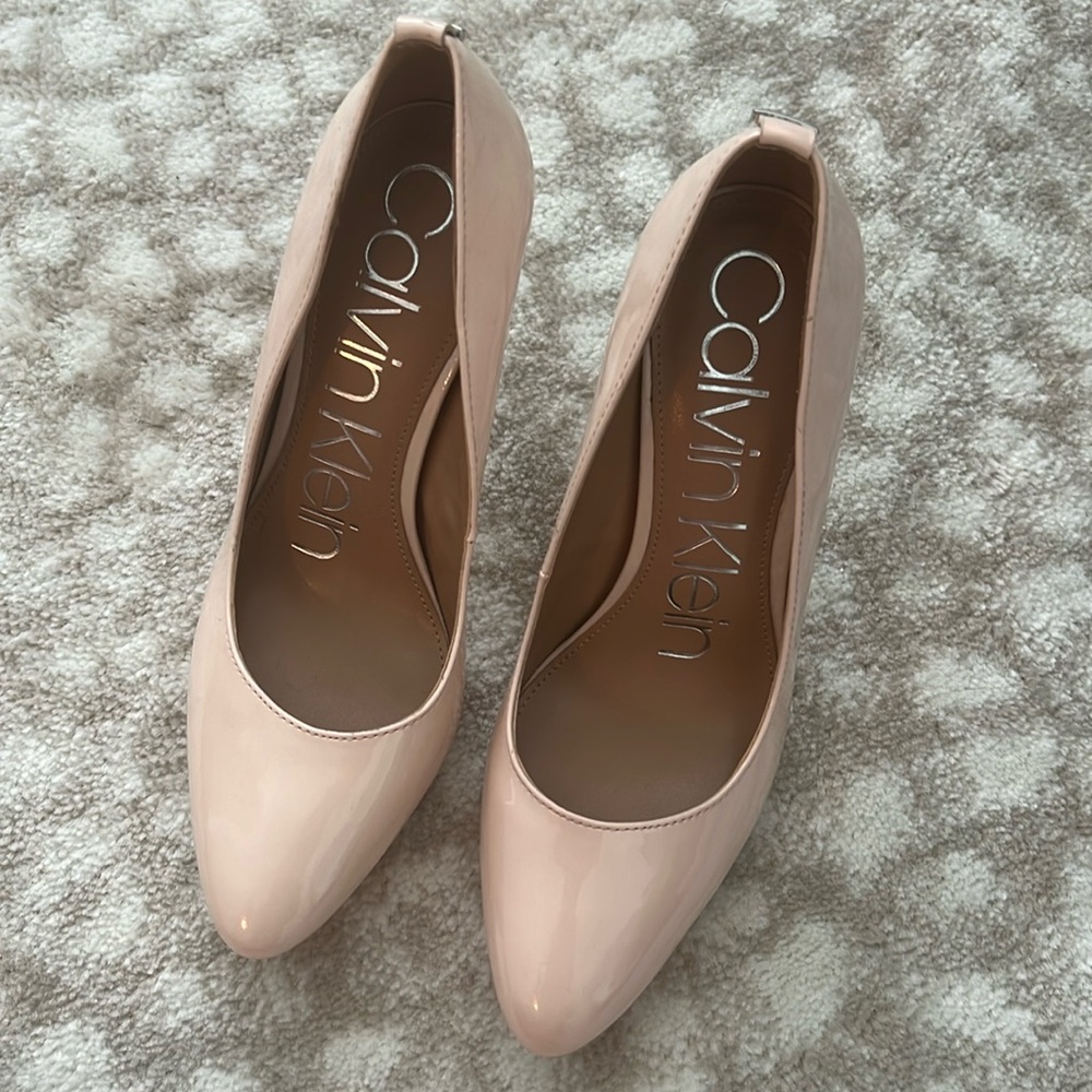 Calvin klien heels